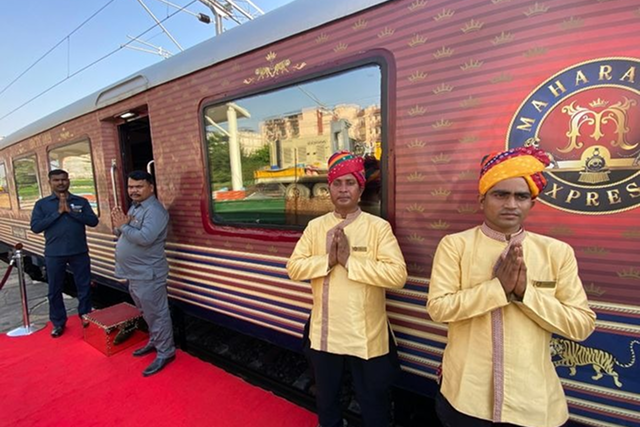 Maharajas Express Treasures of India itinerary